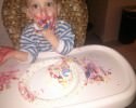 messy-babies-eating-cake-3938