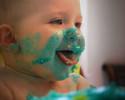 messy-babies-eating-cake-3946