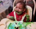 messy-babies-eating-cake-3950