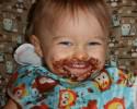messy-babies-eating-cake-3953